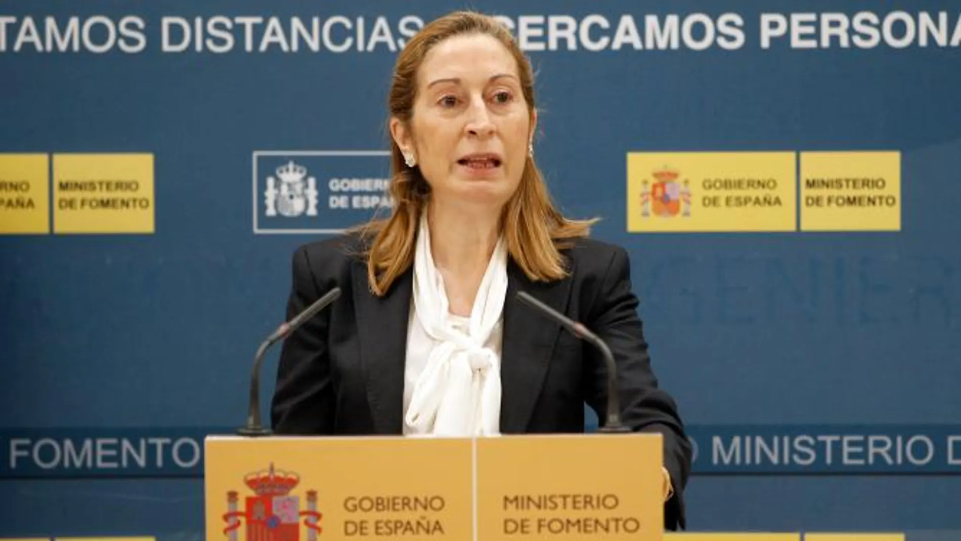 El Gobierno paraliza la privatización de Barajas y El Prat