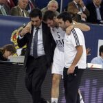 El escolta del Real Madrid Rudy Fernández se retira lesionado