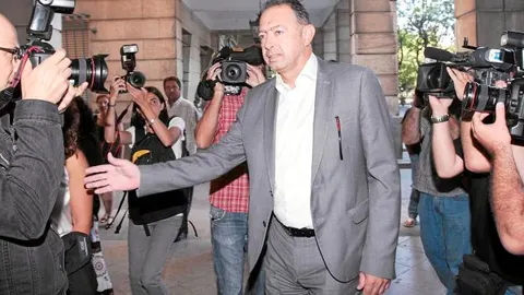 El ex director general de Trabajo de la Junta, Daniel Alberto Rivera, en los juzgados sevillanos