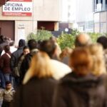 Más de 800.000 familias tienen a todos sus miembros sin trabajo