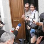 Familiares de José Bretón atienden a los medios en su casa de Villanueva de Córdoba