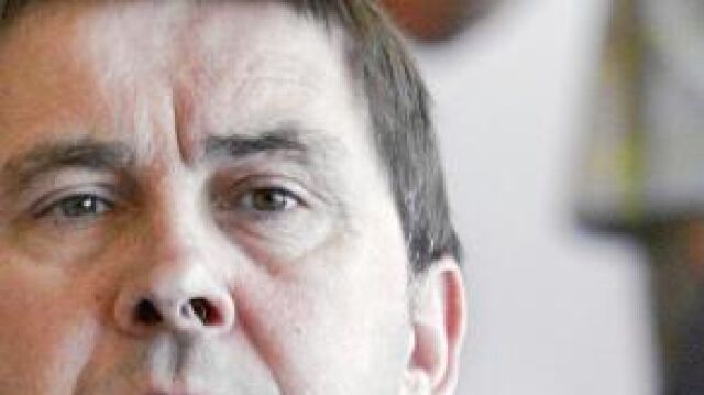 El Supremo rebaja la pena a Otegi pero seguirá en la cárcel
