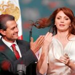 Peña Nieto devuelve el poder al PRI