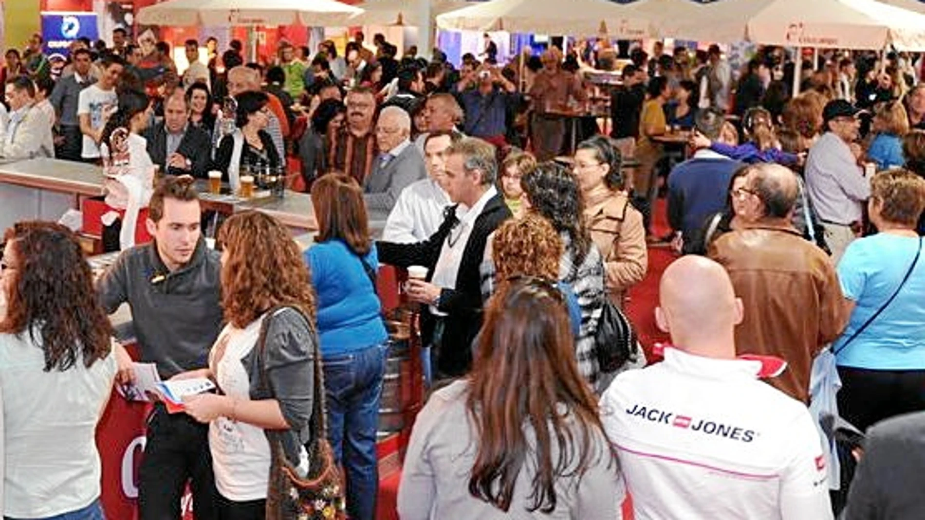Cientos de personas degustaron los mejores platos en la pasada edición de «Lomejordelagastronomia.com» en Alicante