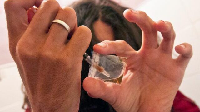 Un 3,5 % de los jóvenes ha probado una o varias drogas emergentes