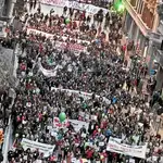  Unas 20000 personas marchan contra los recortes