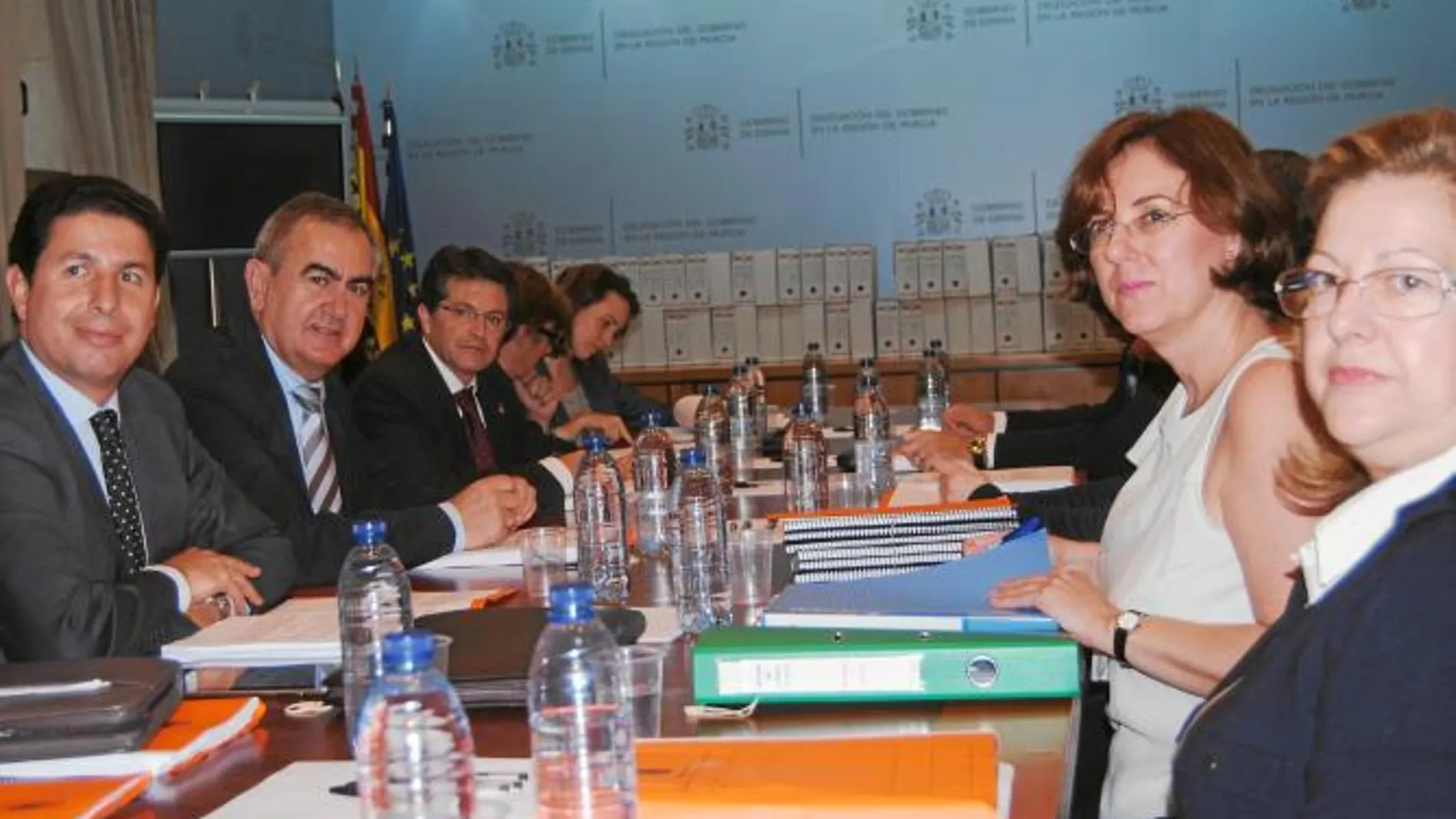 Sevilla, Tovar y Jódar (izq) presidieron la quinta reunión de la Comisión Mixta, celebrada ayer en Murcia