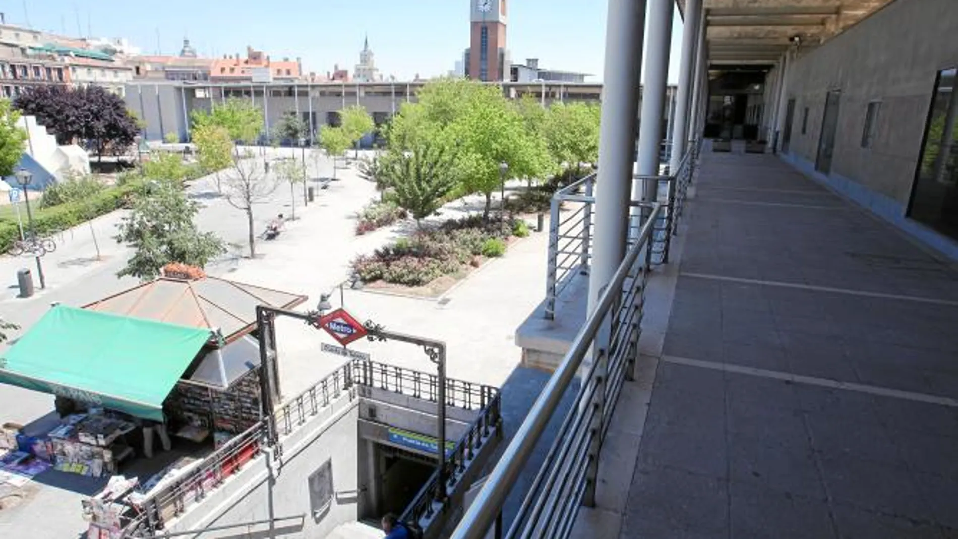 Puerta (abierta) de Toledo al Campus UC3M