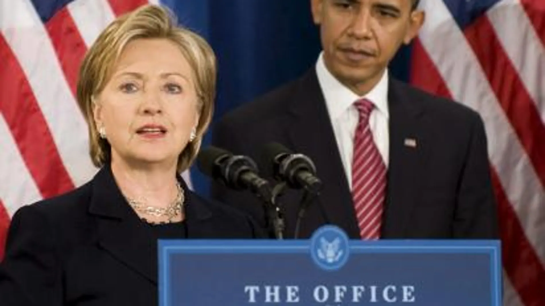 Hillary Clinton propugna la «combinación inteligente» de diplomacia y defensa