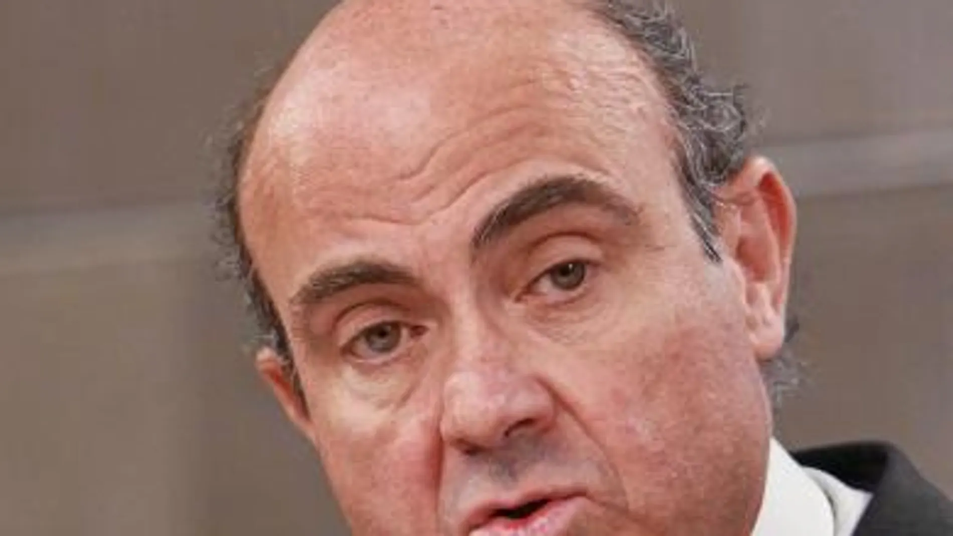 El Gobierno obligará a los bancos débiles a asegurar su «ladrillo»
