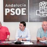 El eje PSOE-CC OO-UGT profundiza en la agitación contra el Gobierno