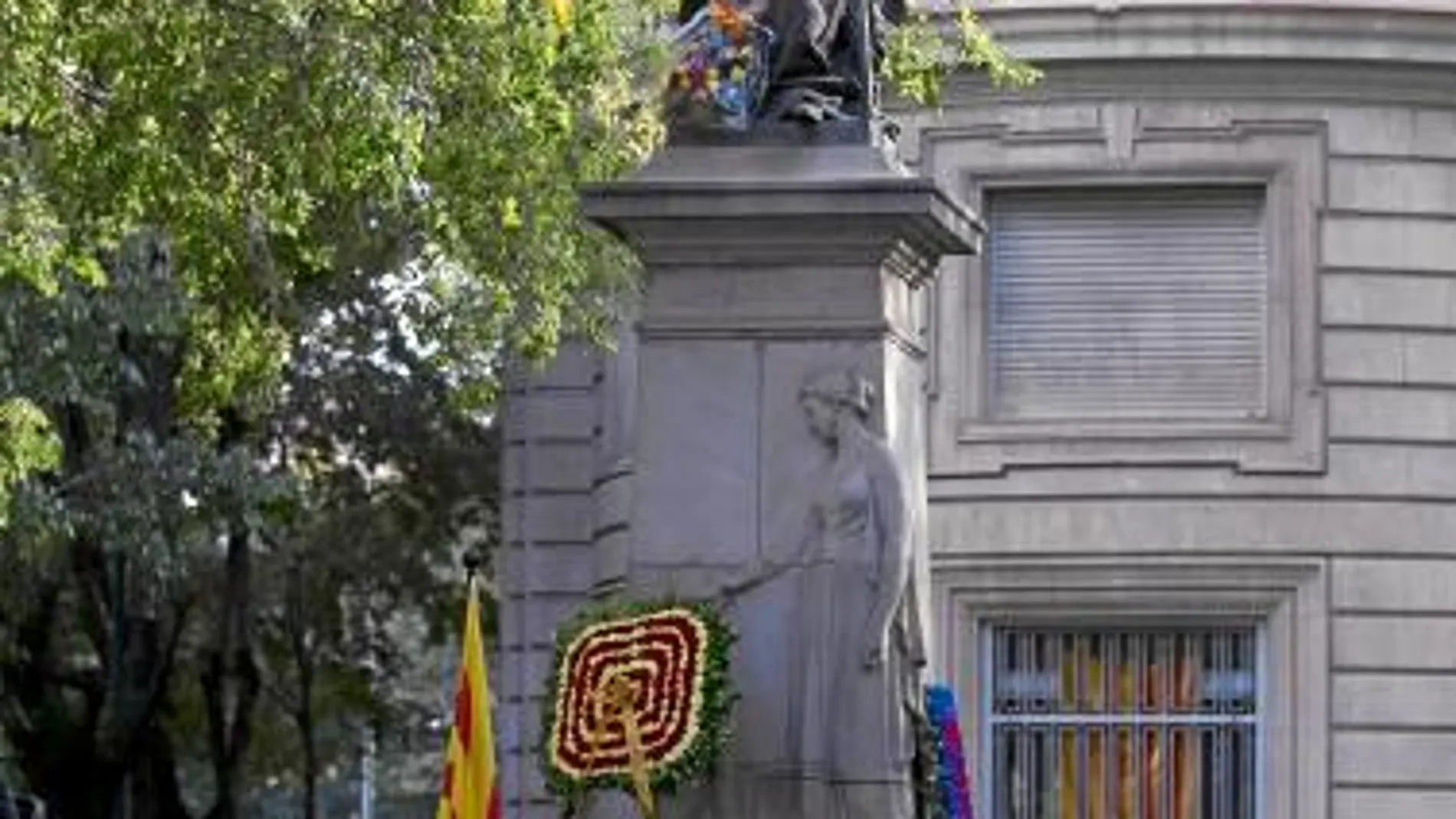 Monumento a Rafael Casanova, el «héroe» que dormía durante el ataque de las tropas de Felipe V a Barcelona