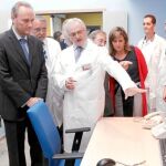 El presidente de la Generalitat, Alberto Fabra, durante la presentación del proyecto sanitario «Curiam»