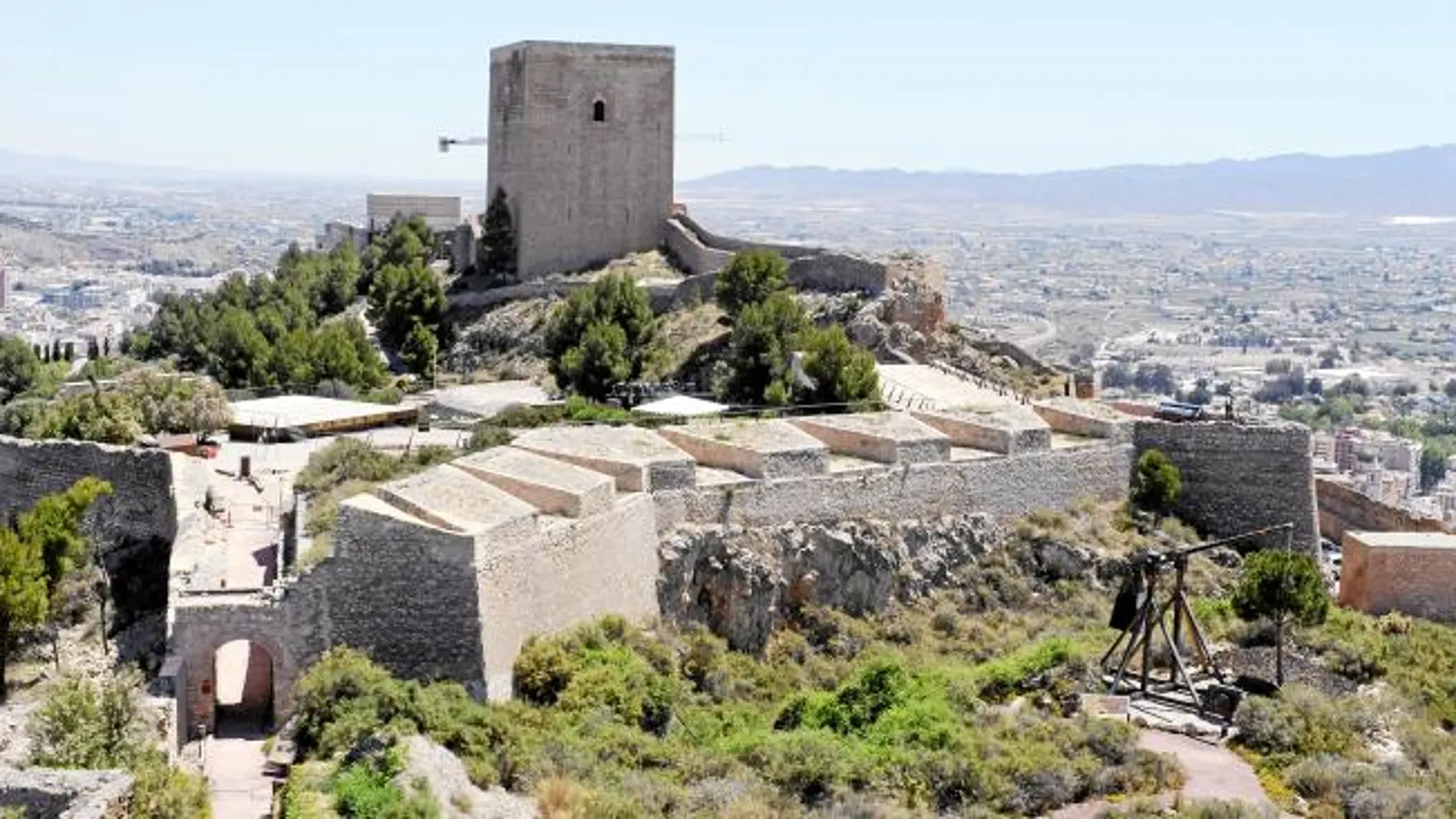 El Castillo de Lorca ofrece teatro música y cocina para este verano
