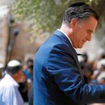 Romney de campaña en Israel