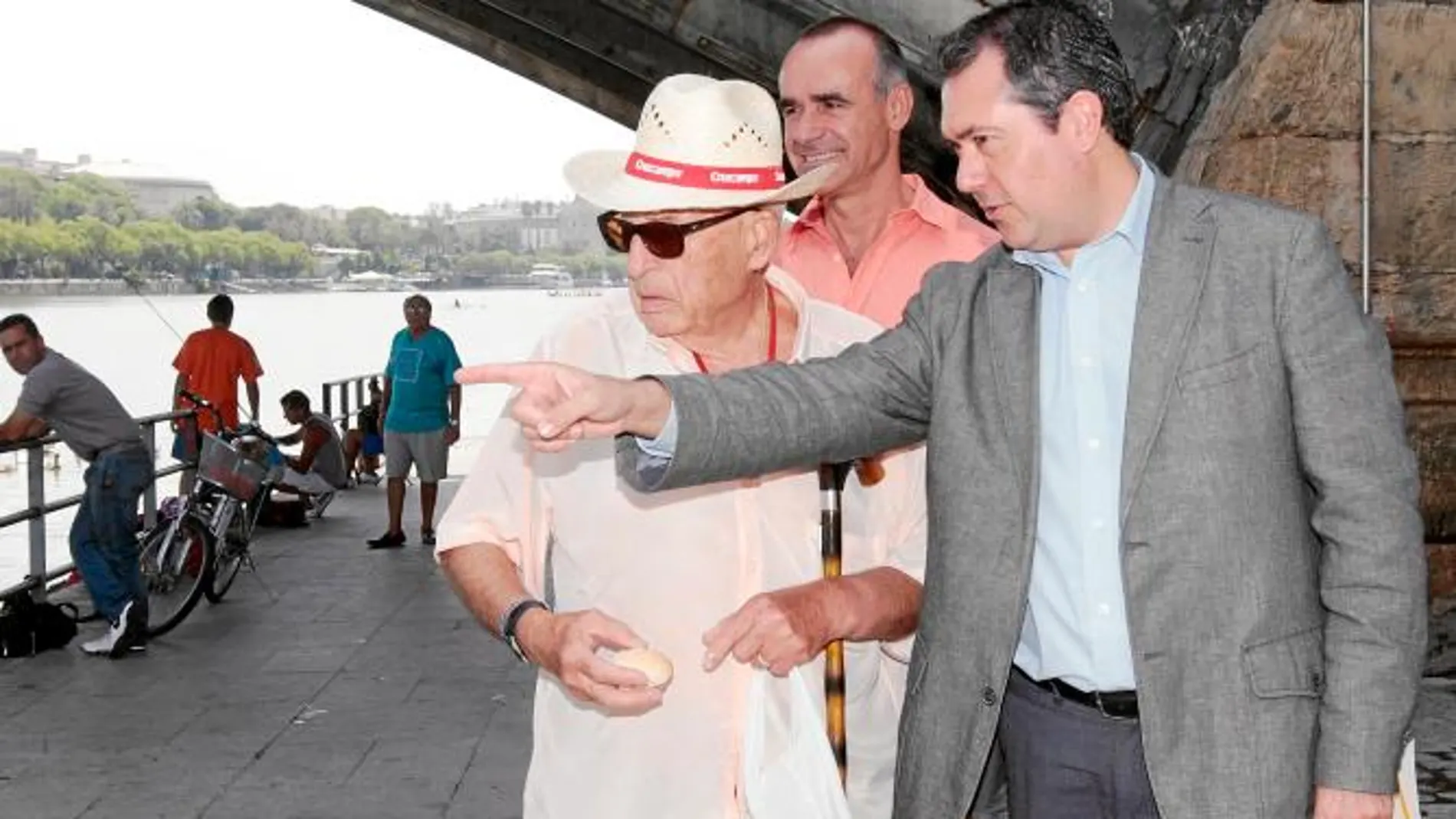 Espadas crítico con la «disolución política» sufrida en «Sevilla Global»