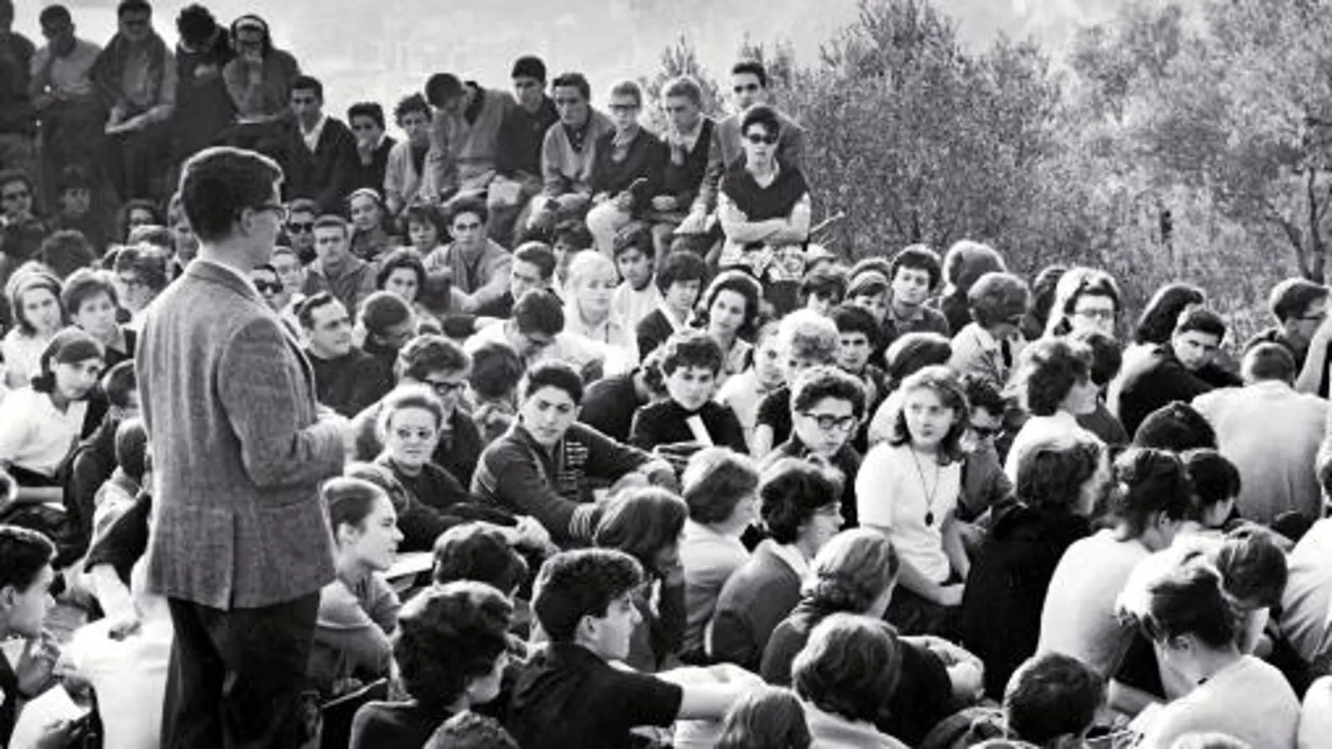 «Giussani creó un pueblo y lo educó en una fe razonable»