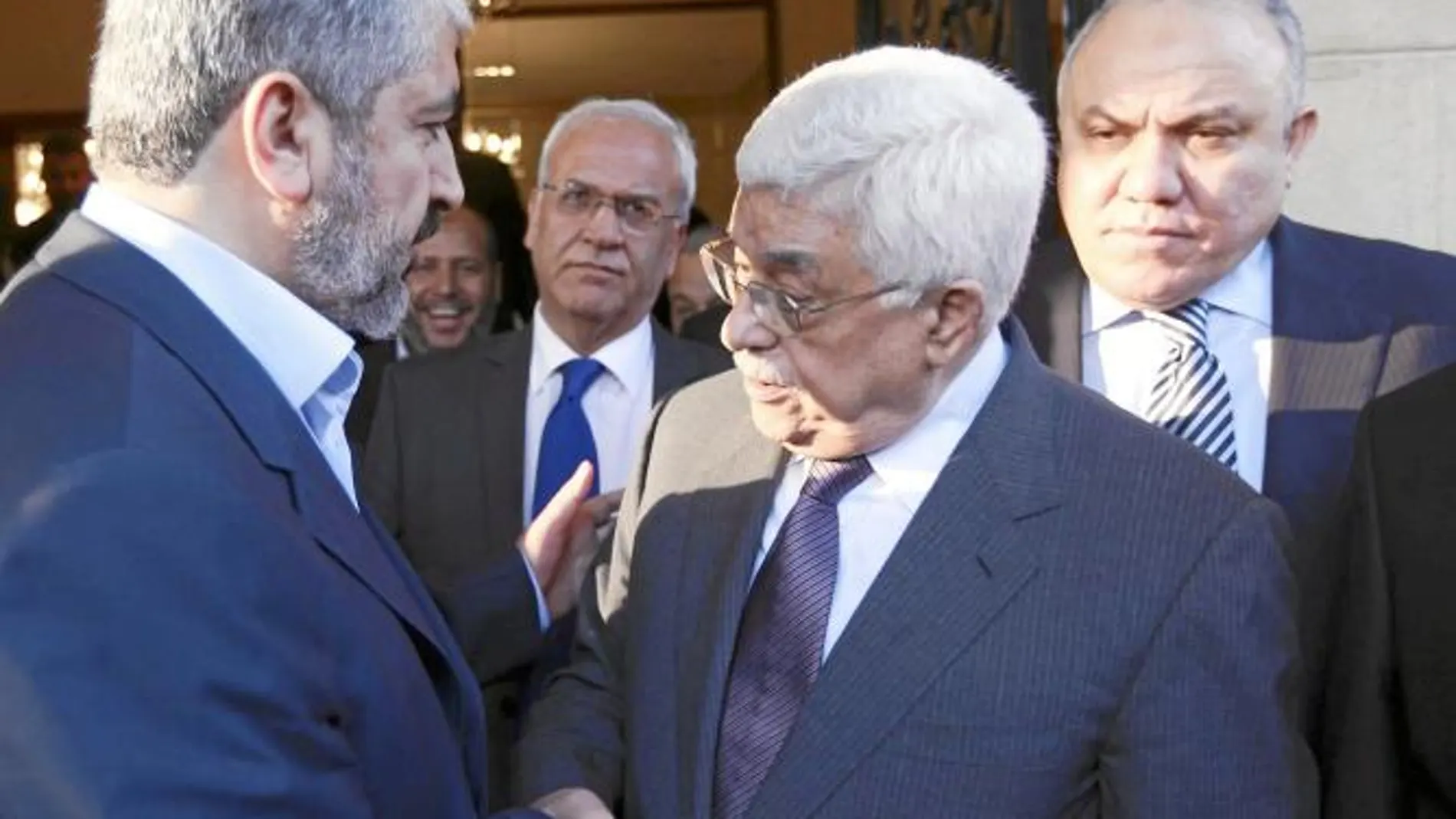 Abas y Mashal dijeron ayer que se ha abierto «una nueva página» en las relaciones palestinas