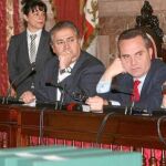 Sevilla aprueba unos presupuestos para 2012 basados en la austeridad