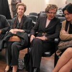De Izqda. a dcha., Gloria Pérez-Salmerón, Margarita Salas, Charo Otegui y Ángeles González-Sinde