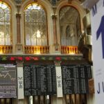 El Ibex anota el mayor alza del año un 342% animada por la banca