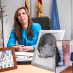La candidata del PP en su despacho de la calle Urgell de Barcelona, donde se encuentra la sede del partido
