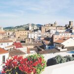 El horizonte de la capital cacereña está marcado por la huella de fenicios, romanos, árabes...