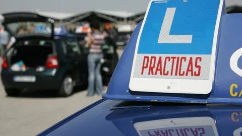 Mas de 300.000 alumnos, en lista de espera para examinarse del carnet de conducir