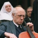 La Reina preside en Madrid el homenaje al violonchelista Rostropovich