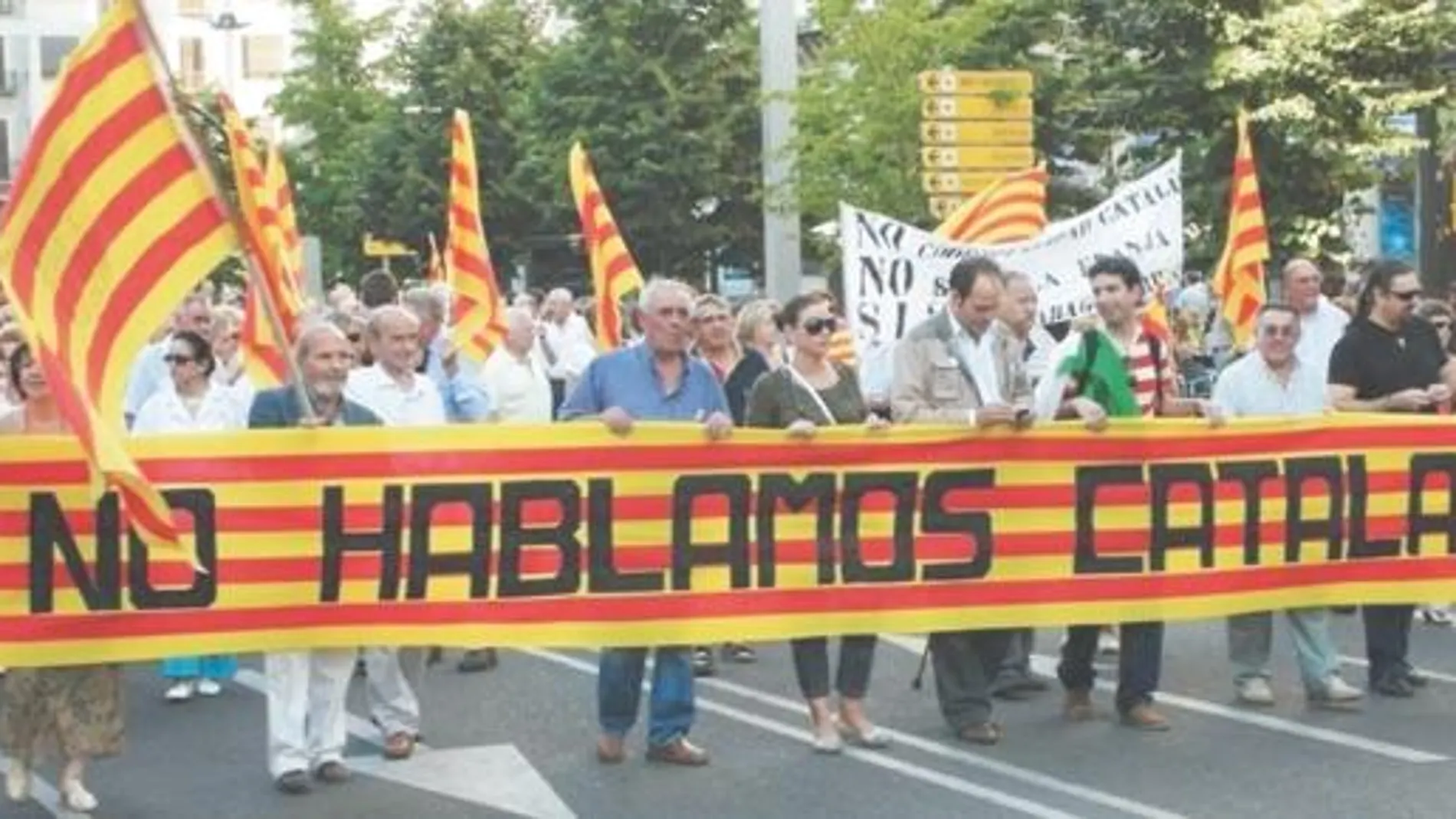 Una manifestación en Zaragoza, en 2008, contra la imposición del catalán