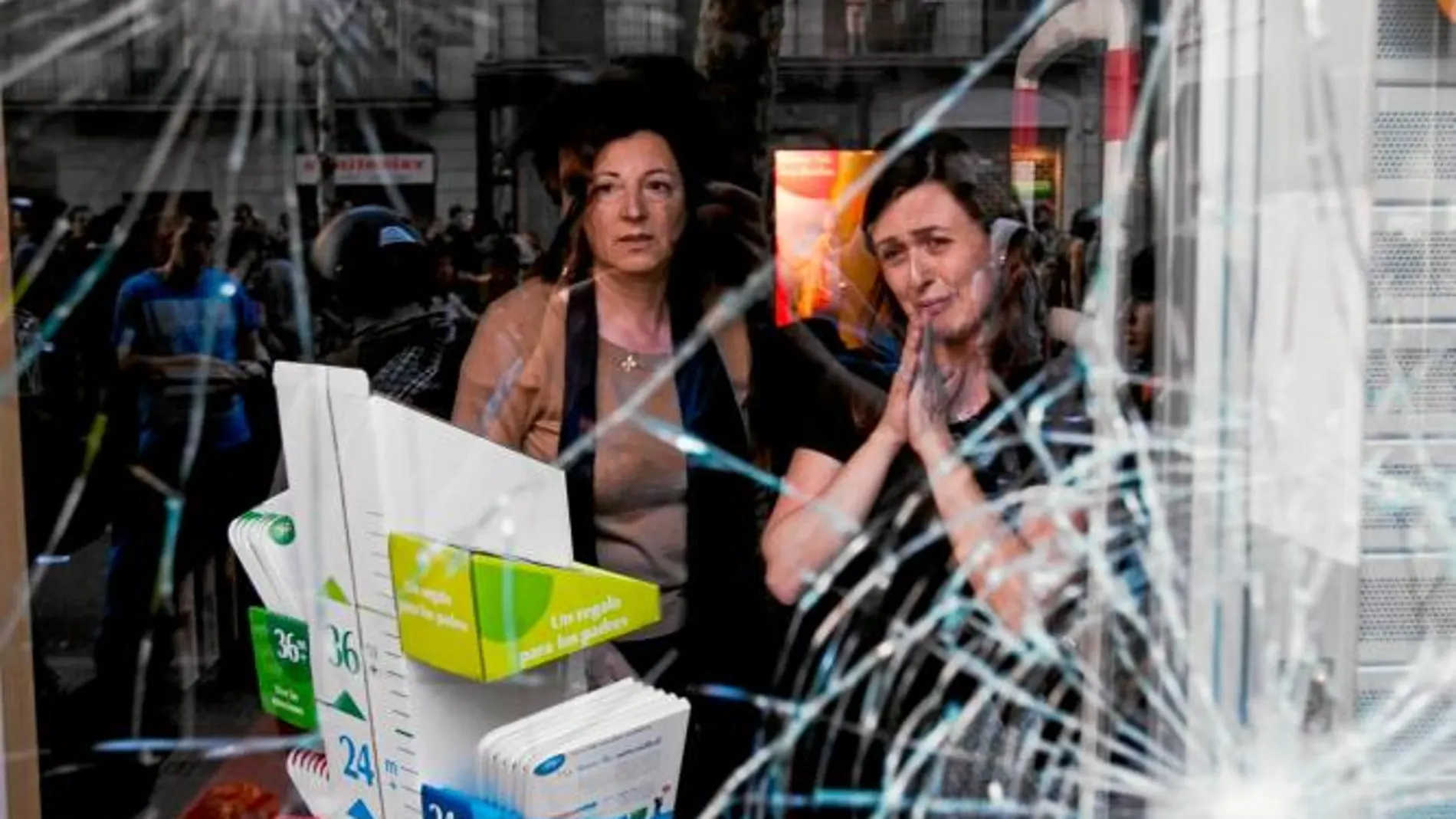 Grupos de vándalos antisistema sembraron el terror en el centro de Barcelona el pasado 29–M