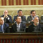 Espadas participó ayer en un acto de entrega de premios universitarios, junto al resto de la corporación municipal