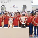 La Selección española de fútbol fue a visitar el Canal de Panamá