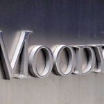 Moody's rebaja pide España que se financie con el MEDE