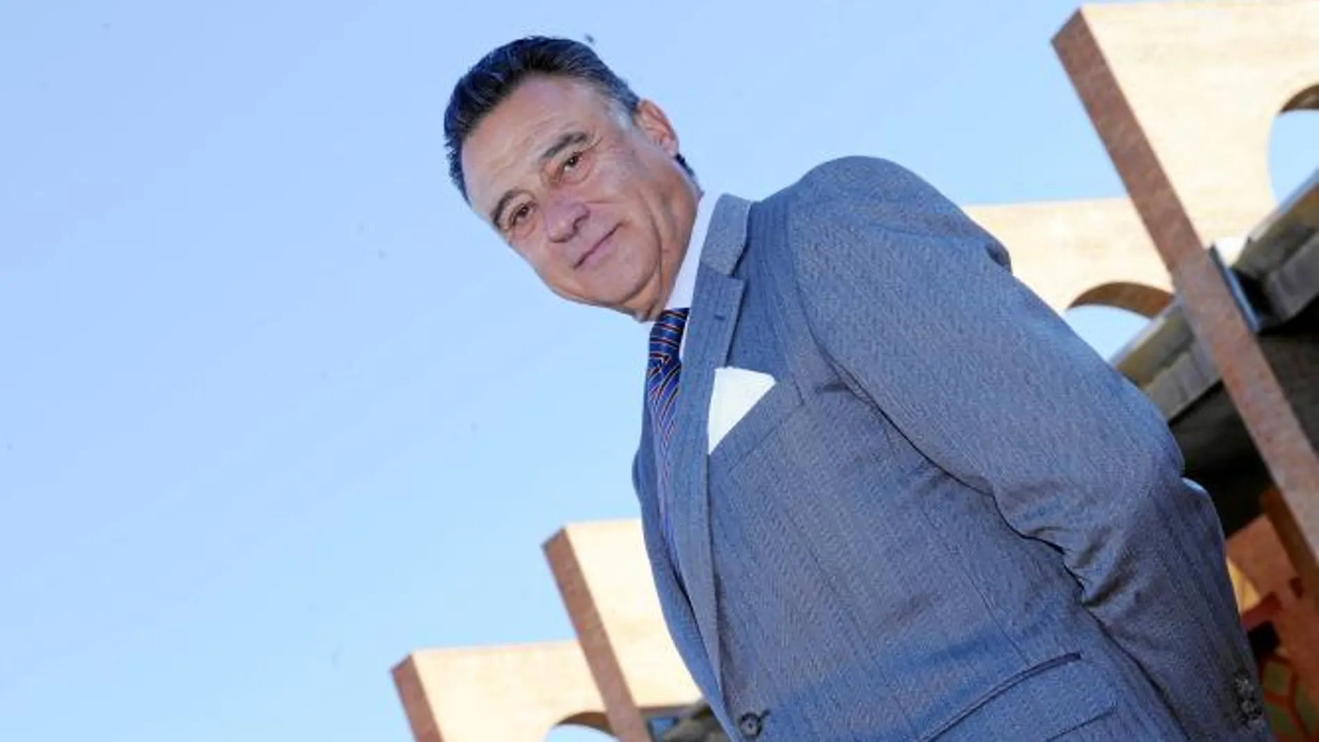 Fibes tendrá que pagar a Felipe Luis Maestro 218000 euros