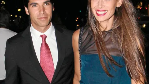 Eva González se ríe de su «boda»