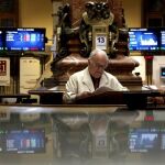 La Bolsa sube el 052 % y la prima se contiene en 540 puntos