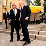 El presidente de la Comisión Europea, Jean Claude Juncker, y el “premier” británico, Boris Johnson, en Luxemburgo el 16 de septiembre