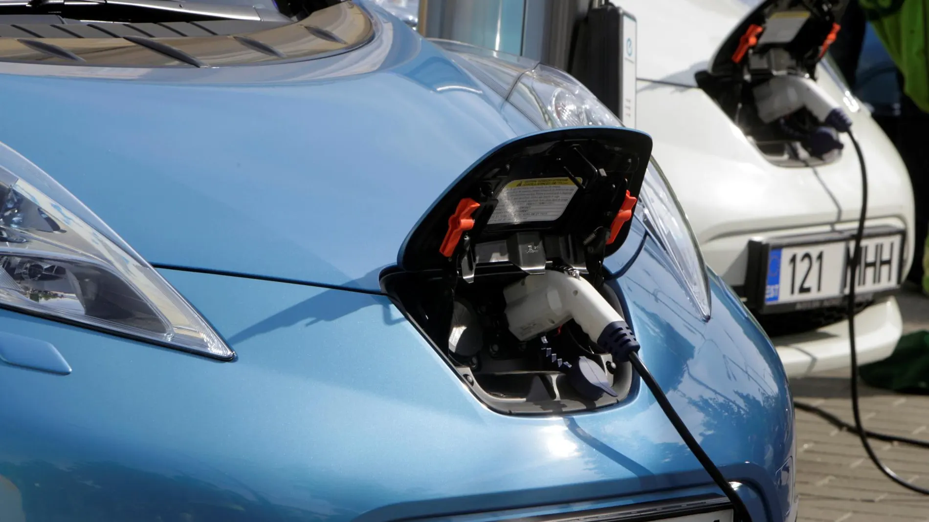 Los coches eléctricos alcanzarán los dos millones de unidades en 2040