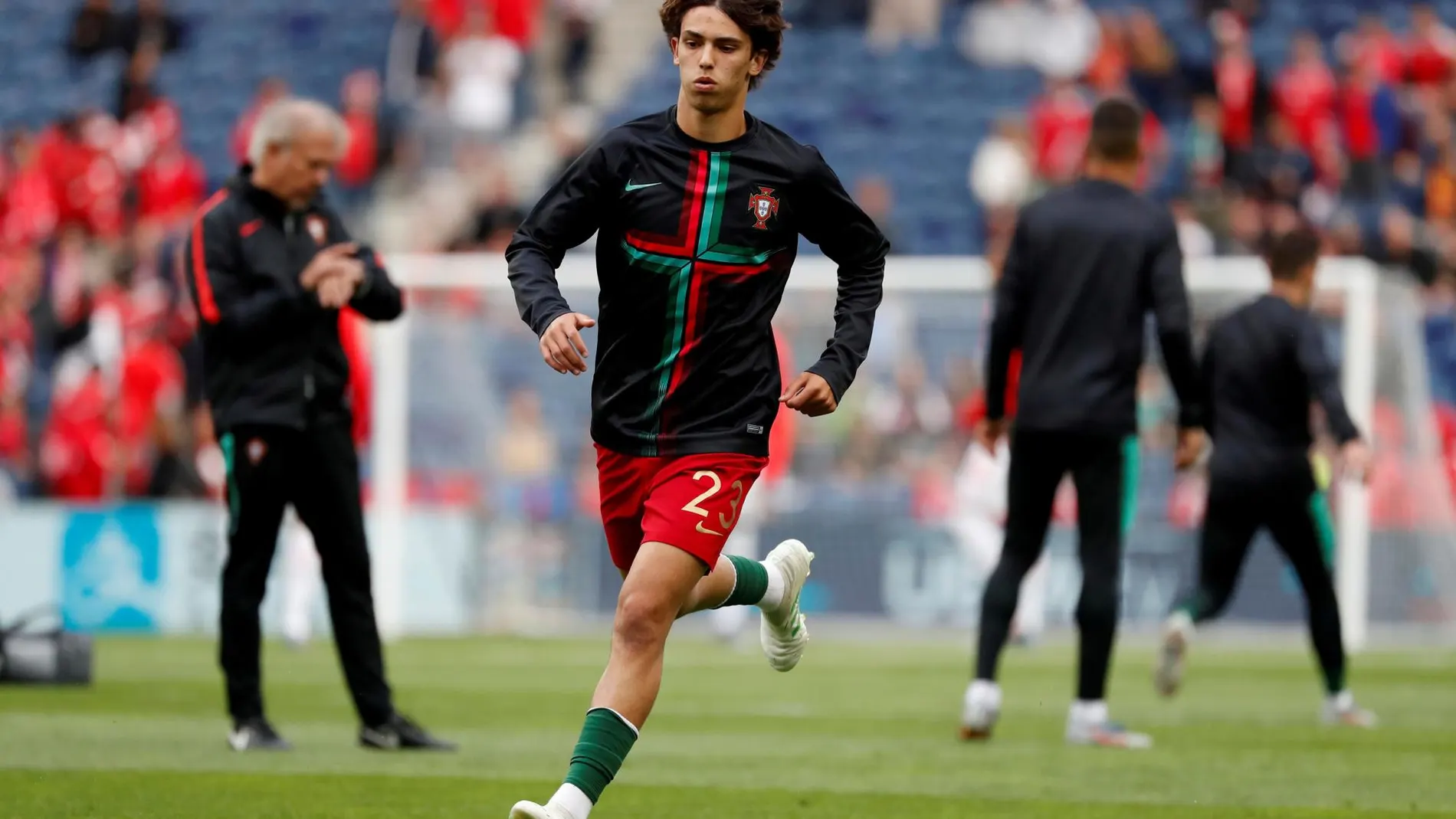 Joao Félix durante un partido con Portugal
