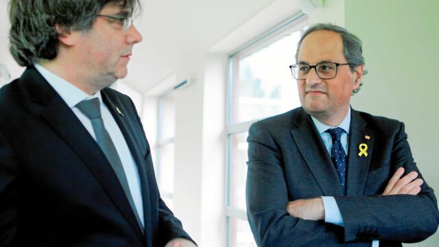 Carles Puigdemont, con el apoyo del presidente  Torra, pretende eliminar todo signo de oposición dentro del PDeCAT