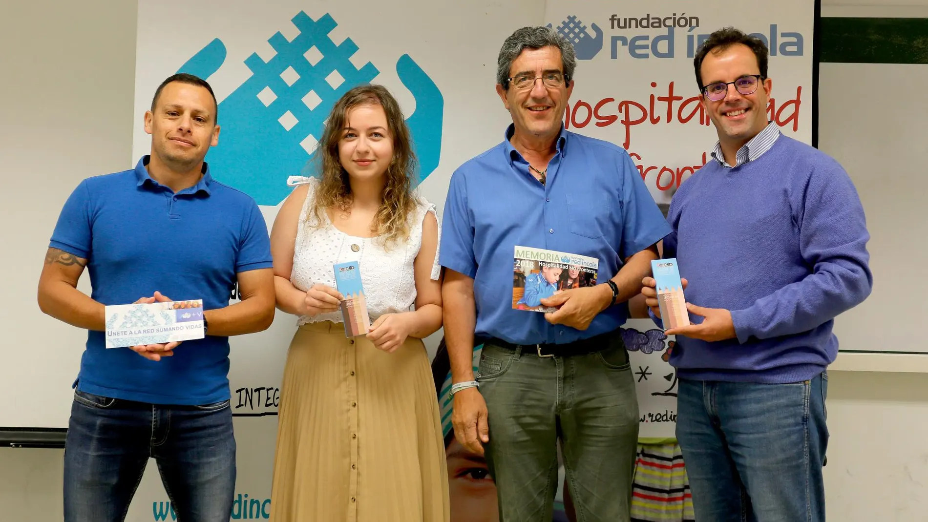 Iván Ladino y Christina Tsompanidou, beneficiarios de Red Incola, junto a Félix Revilla y Eduardo Menchaca