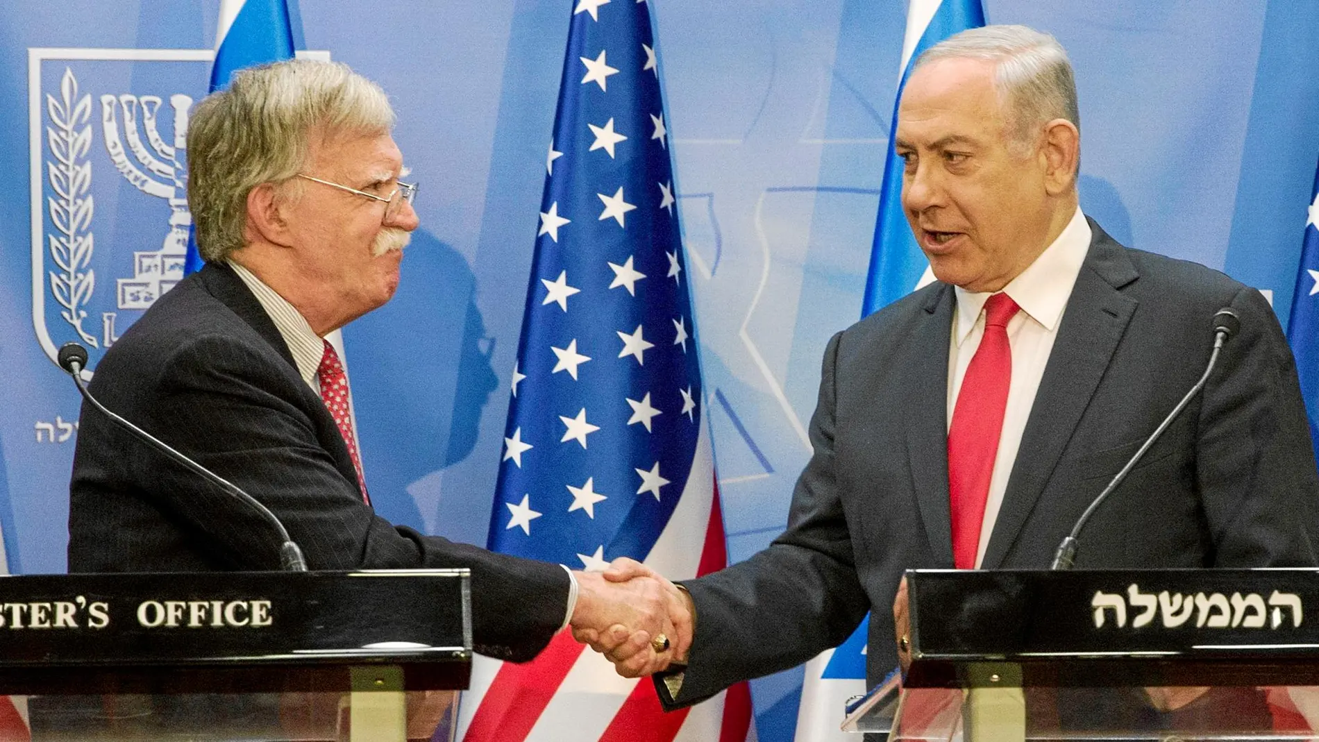 John Bolton ayer con el primer ministro israelí, Benjamín Netanyahu, en Jeruslaén