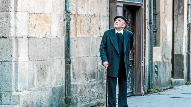 Karra Elejalde interpreta a Miguel de Unamuno en «Mientras dure la guerra», de Alejandro Amenábar