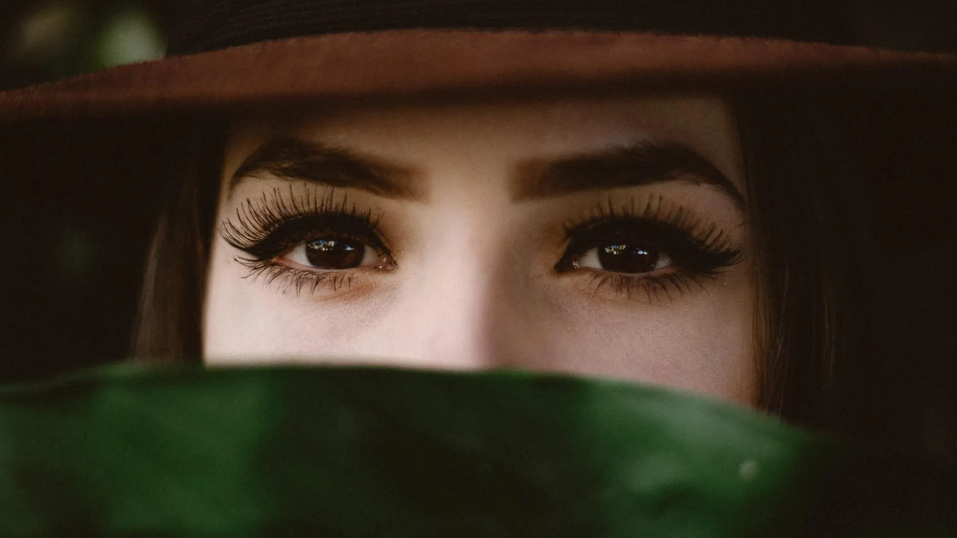 Este 'eyeliner' magnético te permite llevar pestañas postizas con facilidad