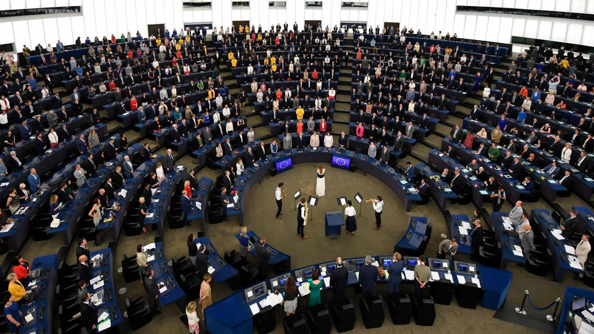 Vista general de la primera sesión del recién compuesto Parlamento Europeo