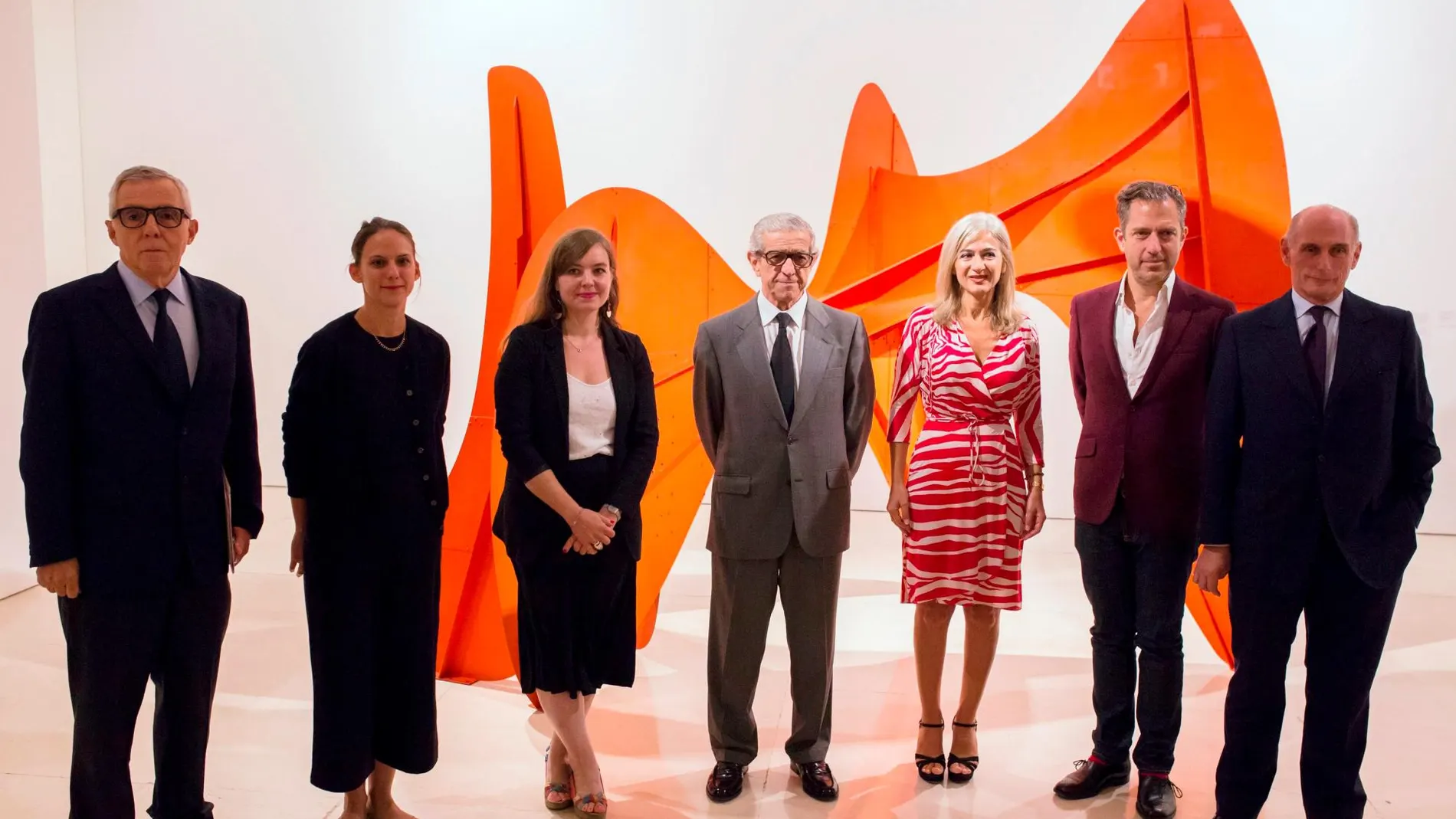 Autoridades en la presentación de la exposición «Calder-Picasso», en Málaga / Foto: Efe