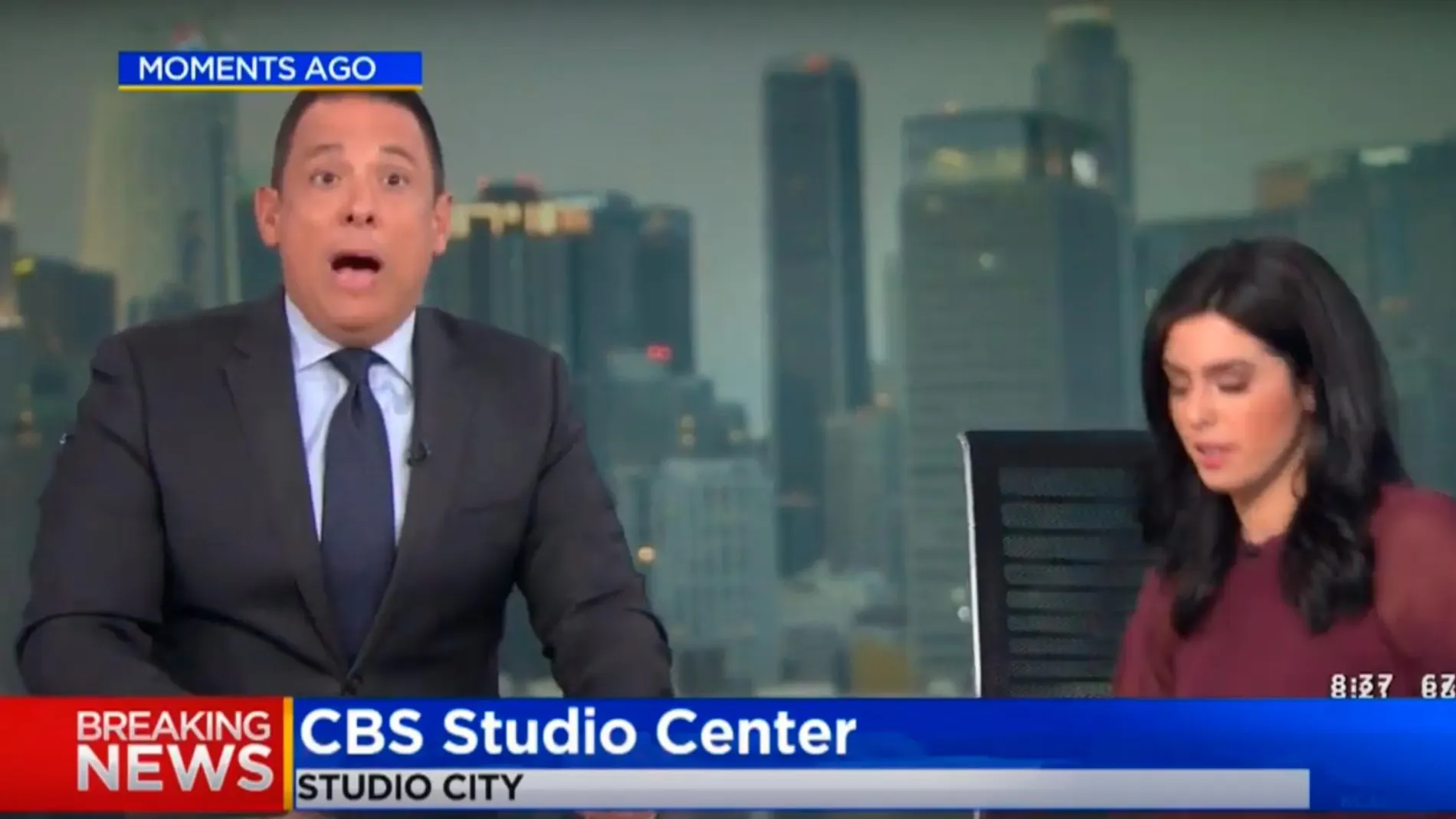 Informativo de las 9 de la CBS en Los Ángeles, cuando un terremoto irrumpe en pleno directo