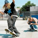 "En los 90": Vuelven los 90 y esta película de "skaters"lo demuestra