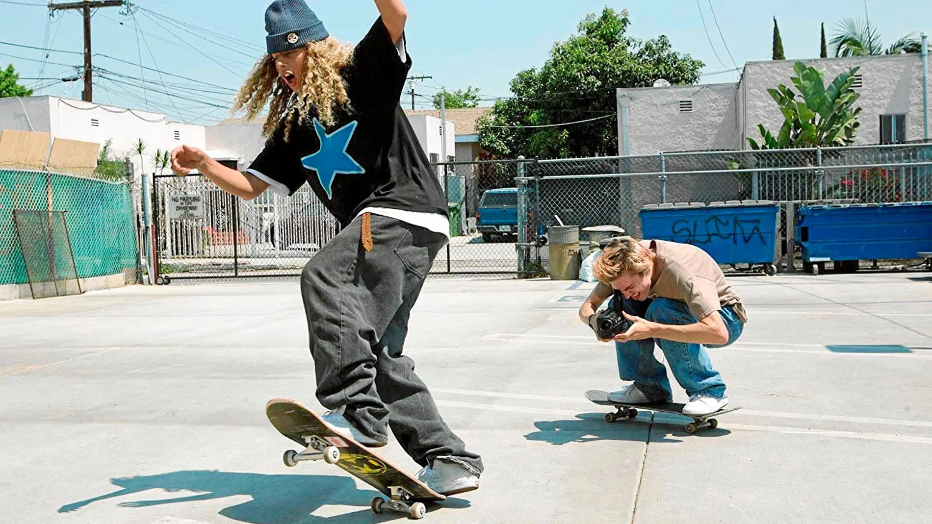 "En los 90": Vuelven los 90 y esta película de "skaters"lo demuestra